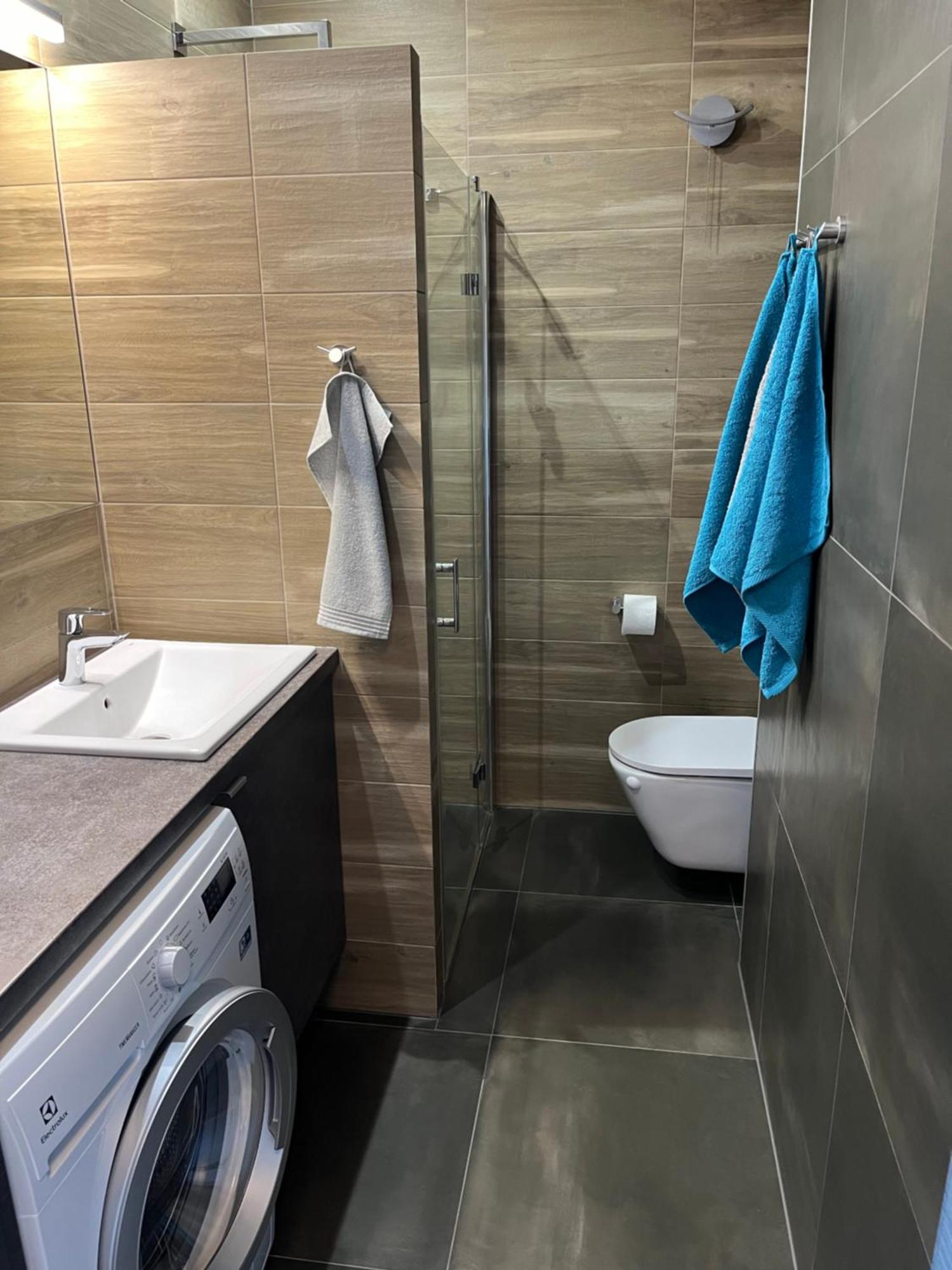 דירות לודז' Apartament Centrum Wieckowskiego מראה חיצוני תמונה